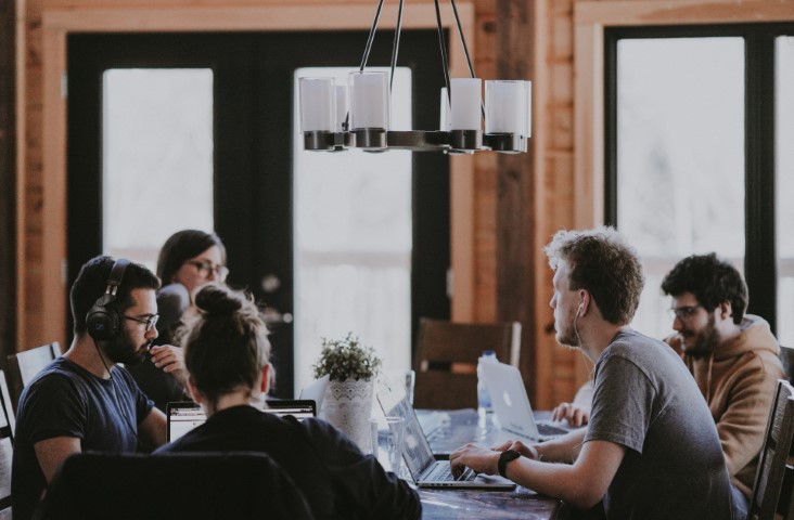Inovasi Teknologi dan Peran Inkubator Bisnis dalam Mengakselerasi Pertumbuhan Start-up