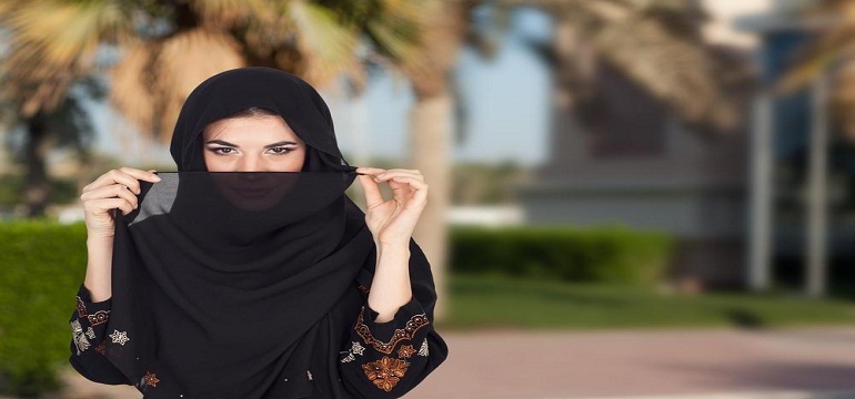 Tips Merawat Kulit Kepala Sehat dengan Hijab