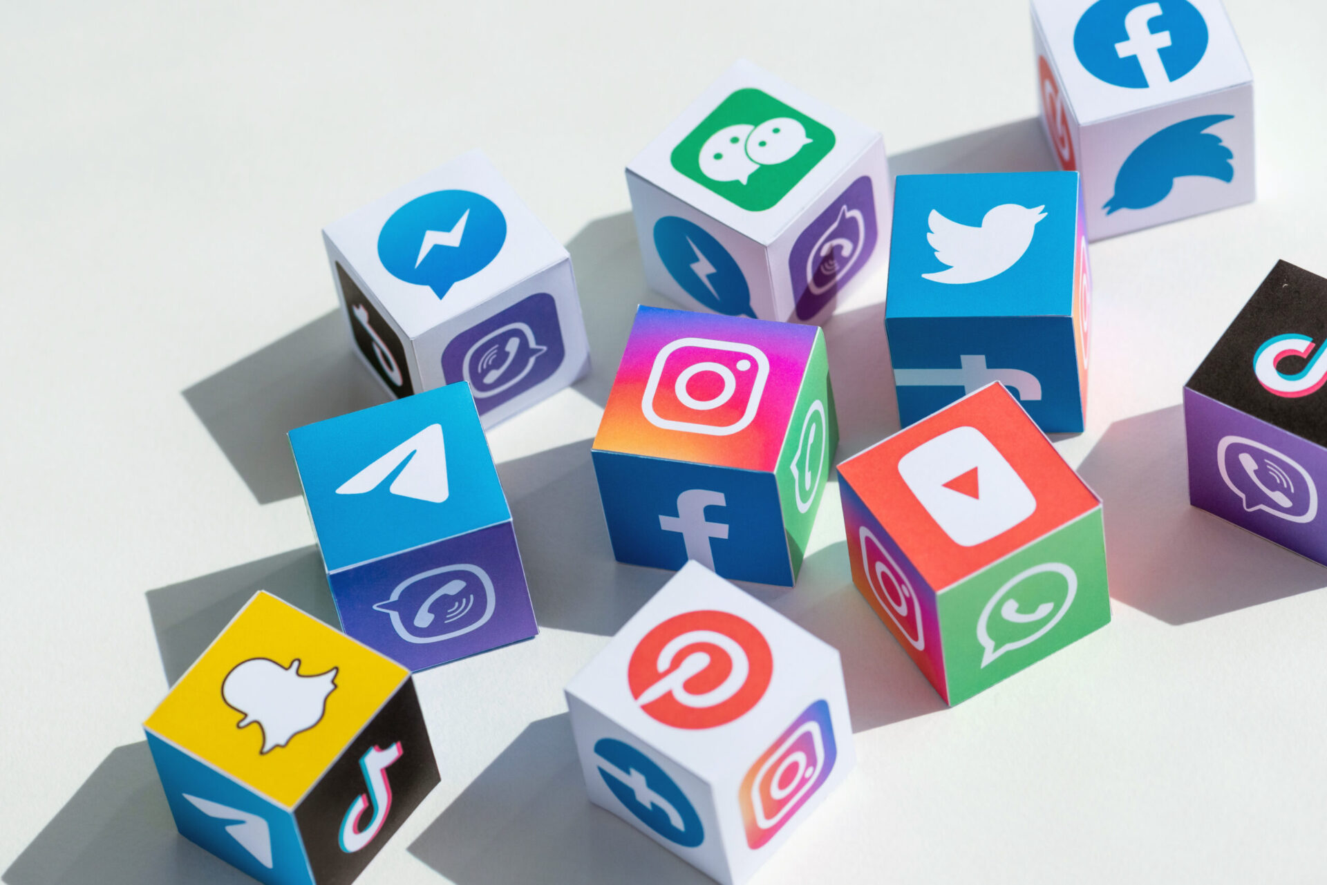 Influencer dan Kekuatan Word-of-Mouth di Era Sosial Media