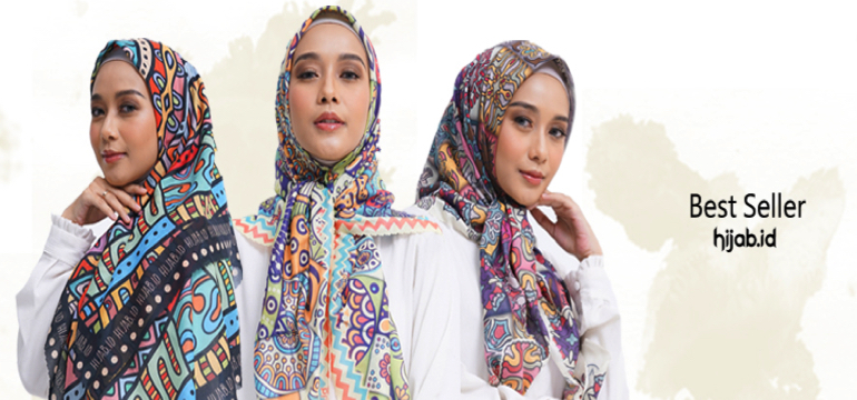 Jilbab Polos atau Motif, Mana yang Lebih Cocok untuk Tampil Kasual