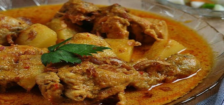 Ayam Kare Spesial: Gurihnya Bumbu Khas yang Bikin Ketagihan