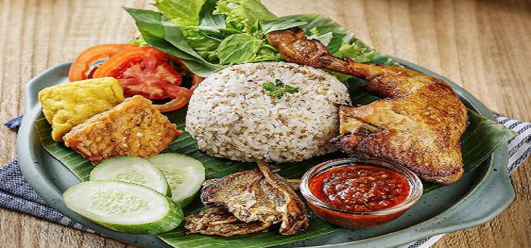 Kuliner Khas Bandung yang Mengugah Selera