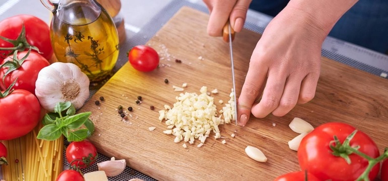 Tips Agar Bawang Tidak Pahit Saat Dimasak