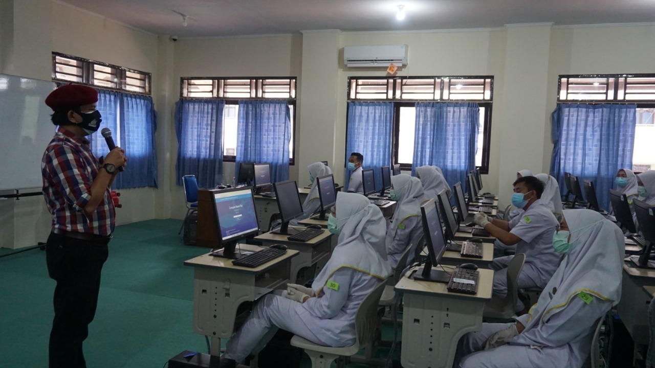 Meningkatkan Persiapan melalui Tryout Online Keperawatan Komunitas