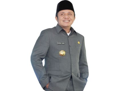 Menelusuri Jejak Politik: Profil Gubernur Herman Deru Provinsi Sumatera Selatan yang Inspiratif