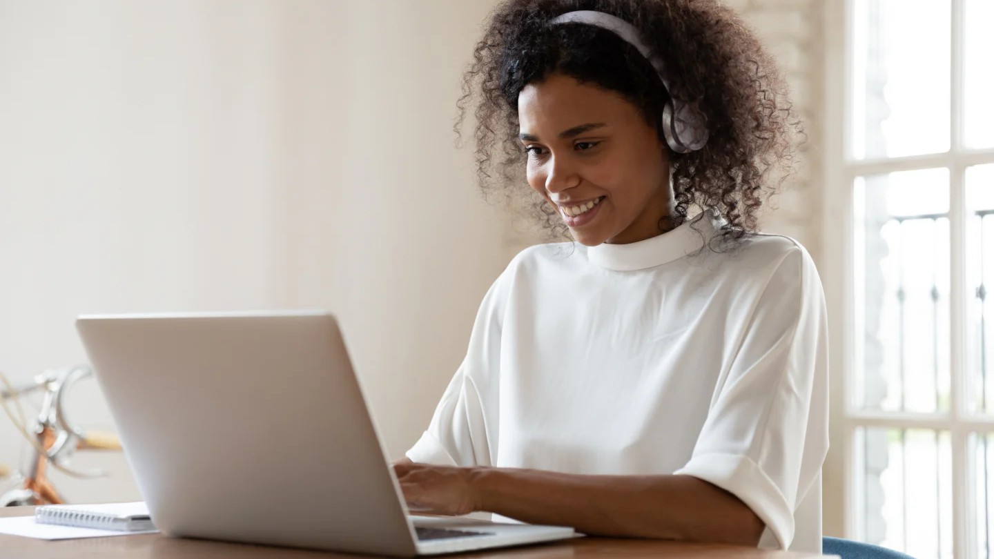 Tips Efektif dalam Latihan Listening TOEFL agar Tidak Gagal Fokus