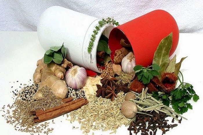 Amankah Obat Berbahan Herbal Bagi Kesehatan Tubuh?