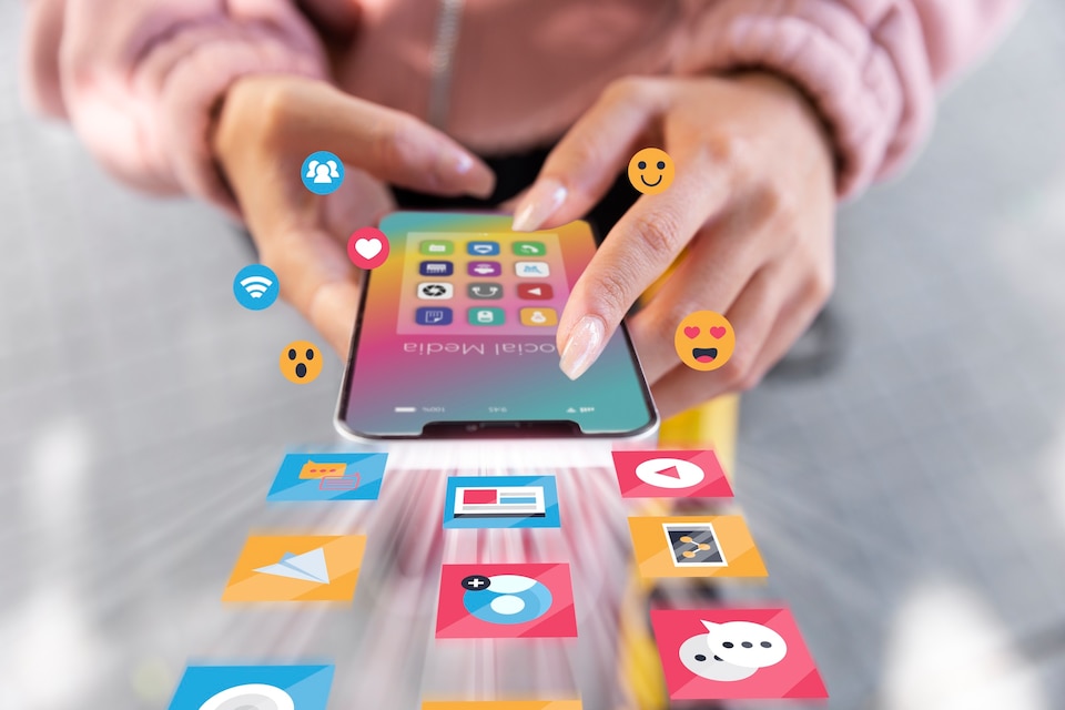 Jasa Viral Bisnis Online: Mengoptimalkan Konten untuk Viralisasi